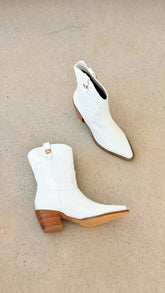 Darla Boots - White